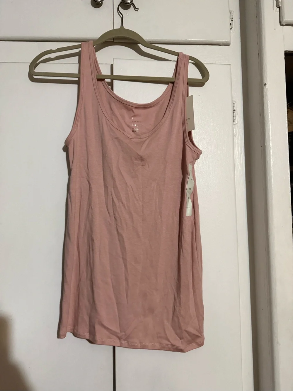 Women's Scoop Neck Tank Top in Light Pink NWT - Picture 2 of 4